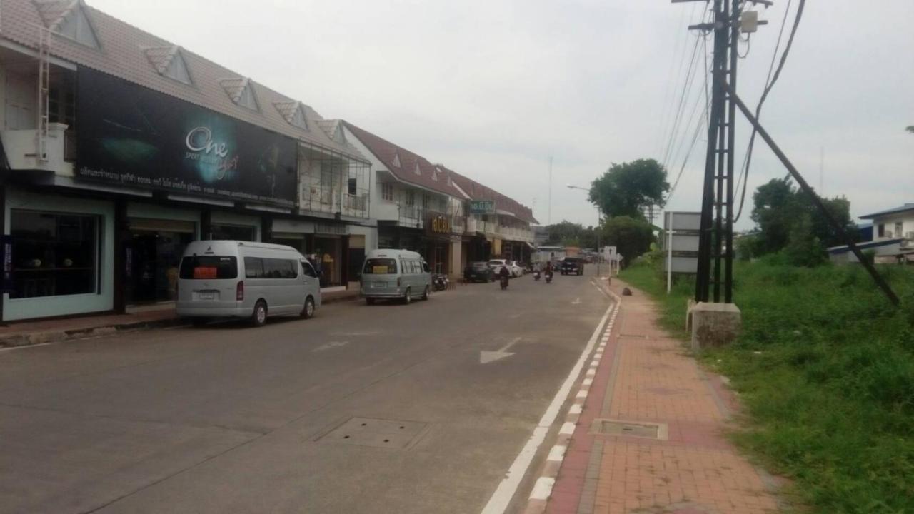 Nap Corner Hostel Phitsanulok Exterior photo